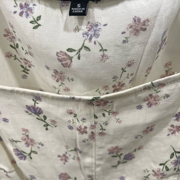 Love Tree. Size S. Floral long sleeve - Picture 3 of 3